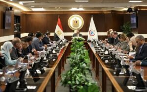 وزير الصحة: تطبيق “التأمين الصحي الشامل” في المنيا اختبار حقيقي ونموذج يُحتذى به لتعميم المنظومة على المحافظات 