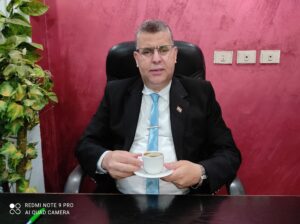 الذي ألبس نفسه لباس الكبر والغرور
