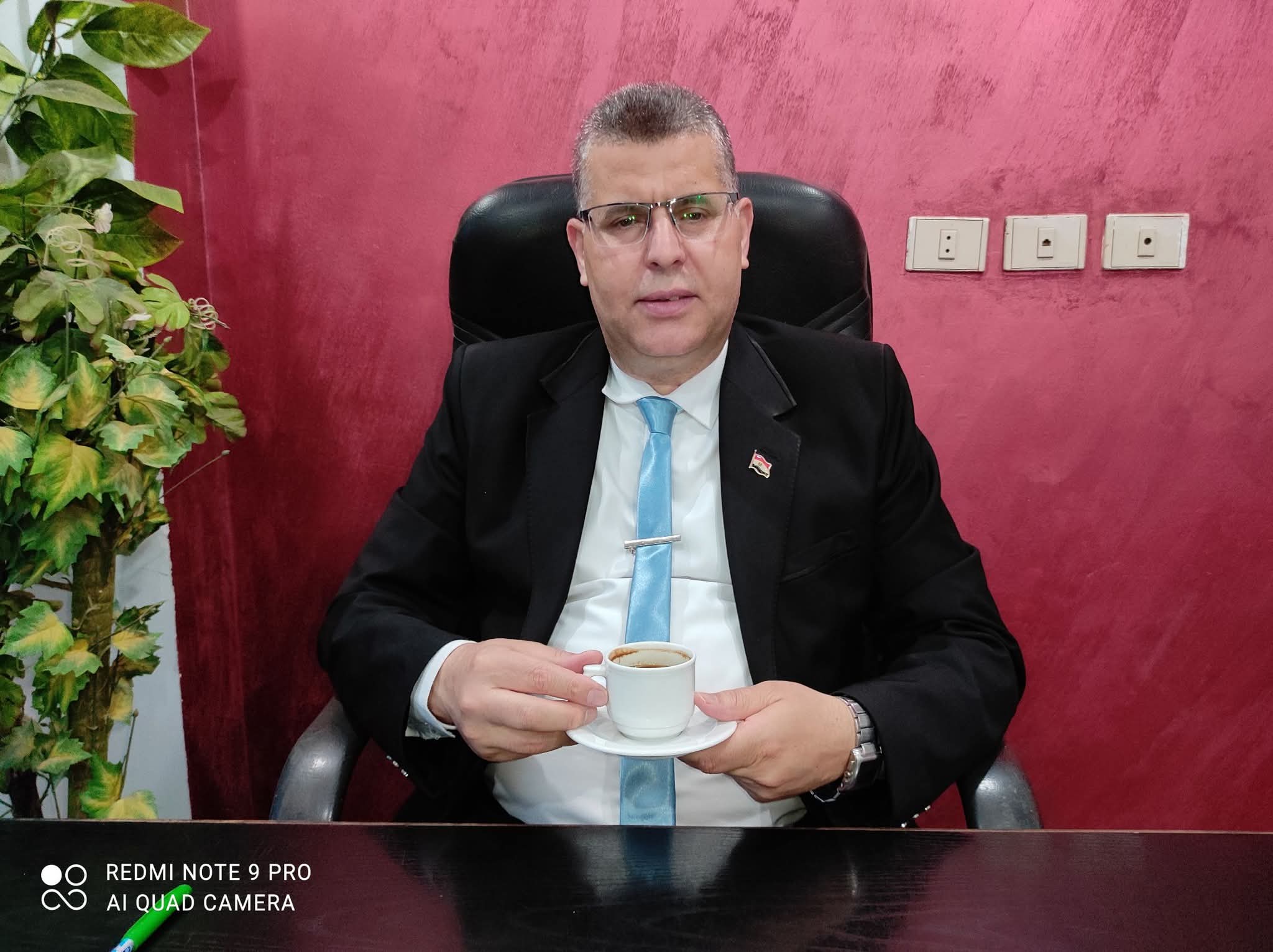 الذي ألبس نفسه لباس الكبر والغرور