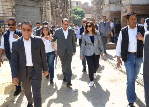 وزيرة التنمية المحلية والبيئة تتفقد أعمال تطوير المرحلة الثانية من سوق العتبة بمحافظة القاهرة