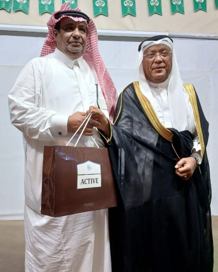 الدكتور وليد عزيزالرحمن يثمن جهود الدكتور حمود الثبيتي في الحفاظ على التراث الشعبي الأصيل لوطننا الحبيب