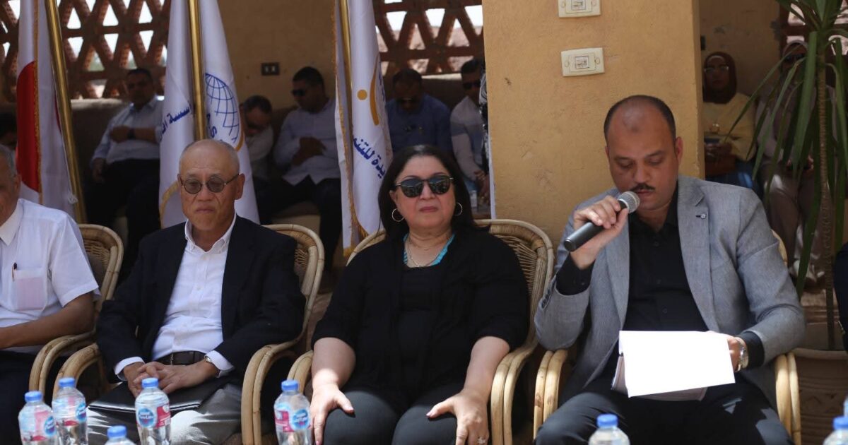 نائبة وزيرة التضامن الاجتماعي تفتتح مركز التدريب على تصنيع الألبان بمركز بلاط بمحافظة الوادي الجديد