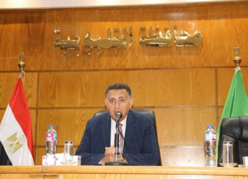 إزالة مبنيين مخالفين على مساحة 350 مترًا بالقناطر الخيرية