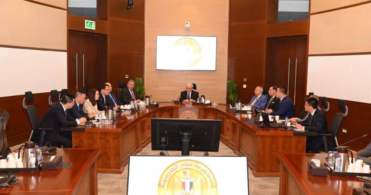 شراكة مصرية صينية جديدة لتعزيز موانئ قناة السويس