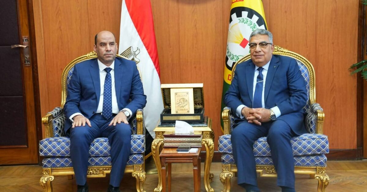 افتتاح وحده تدريب مهني متنقلة بقرية طيبه