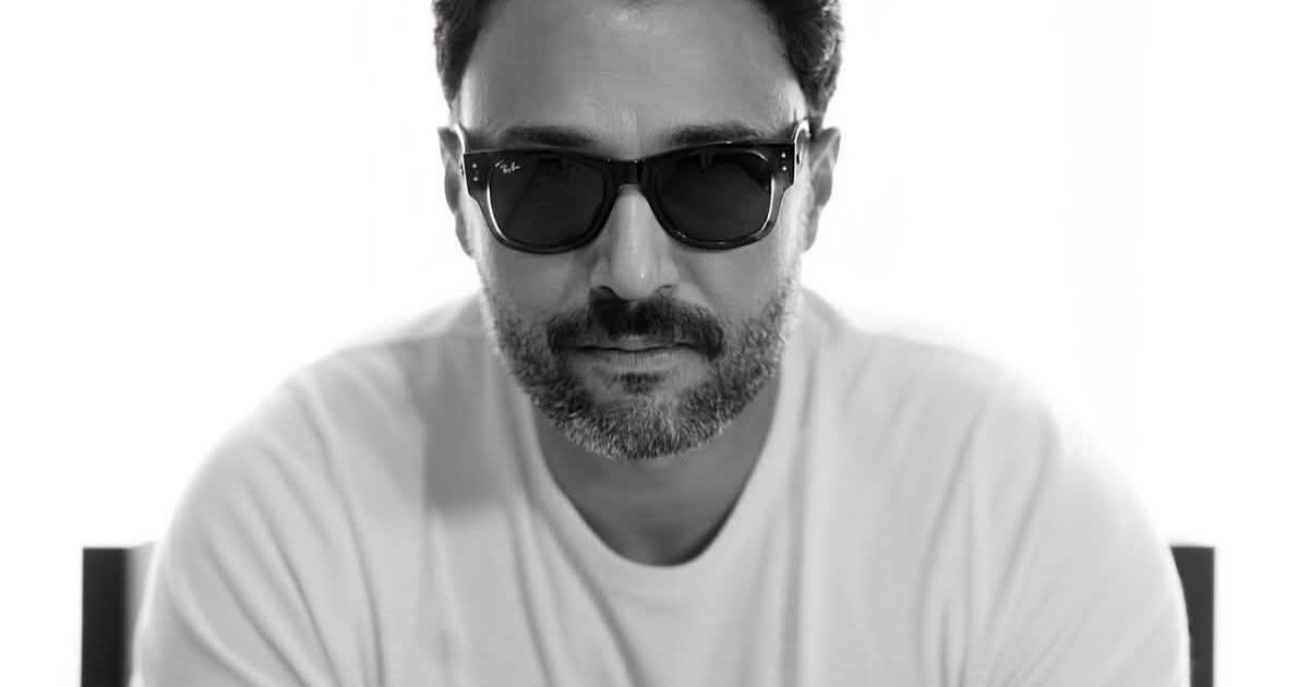 محمد العمروسي.. الرجل الذي يبدو هادئًا بينما يعيش ألف معركة داخل رأسه.. قراءة فلكية ونفسية شديدة العمق تكشف أسرار شخصيته والطاقة الخفية والحب والقدر