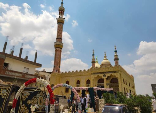 رئيس مدينة دمنهور ووكيل وزارة الأوقاف بالبحيرة يفتتحان المسجد ويؤديان شعائر صلاة الجمعة