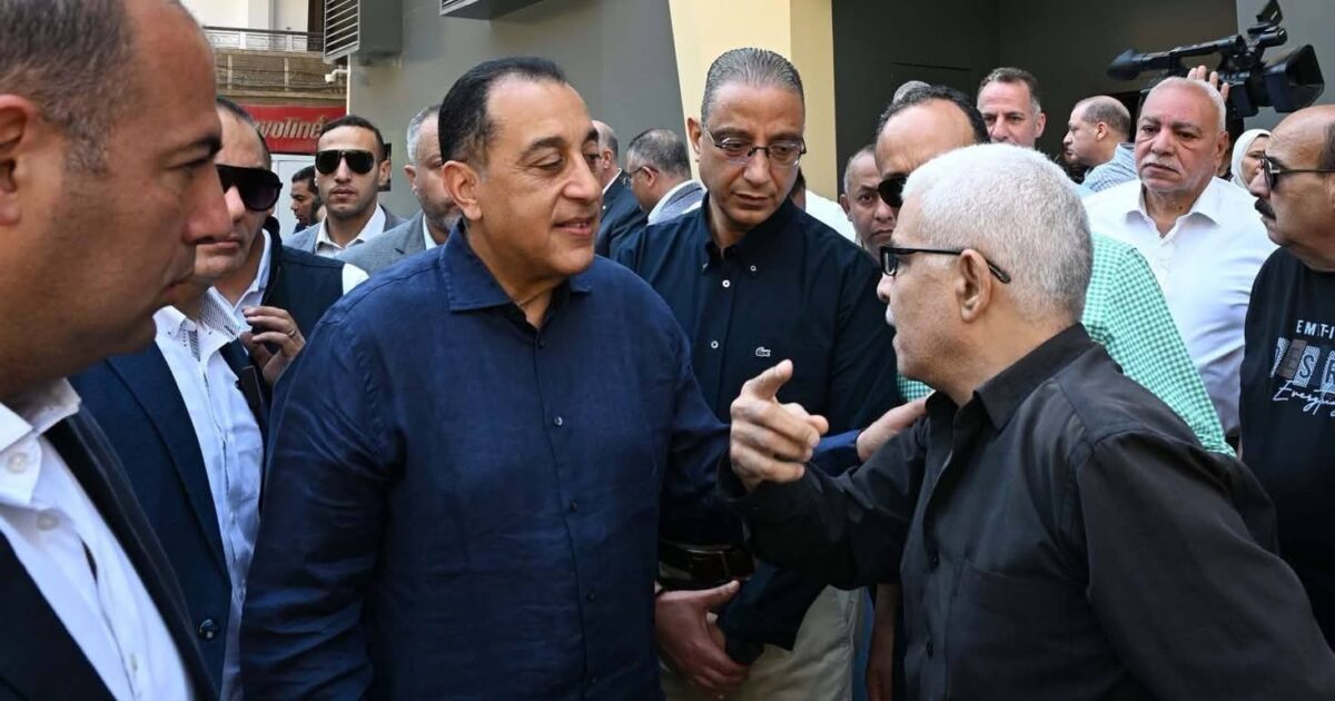 رئيس الوزراء يفتتح عيادة "روز اليوسف" المطورة بكفر طهرمس