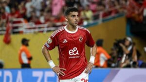 الأهلى يجدد تعاقد كوكا