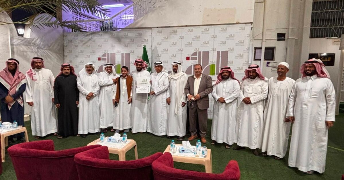 ضمن مبادرة الشريك الأدبي :الحصيني يستعرض نماذج شعرية عن فن الغزل في الموروث الشعري