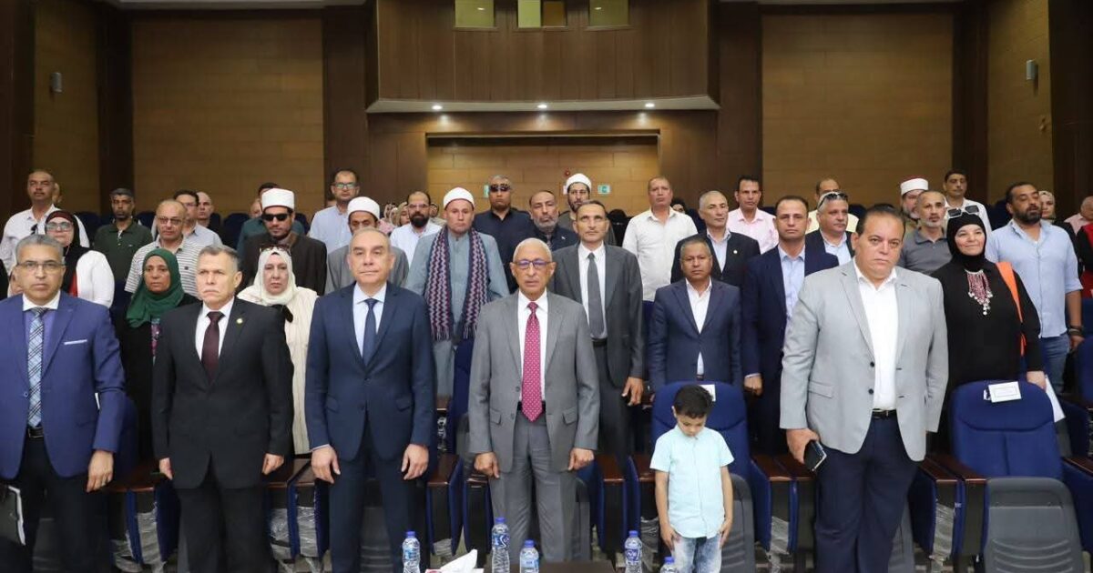 محافظ شمال سيناء يشهد احتفالية ثورة 30 يونيو