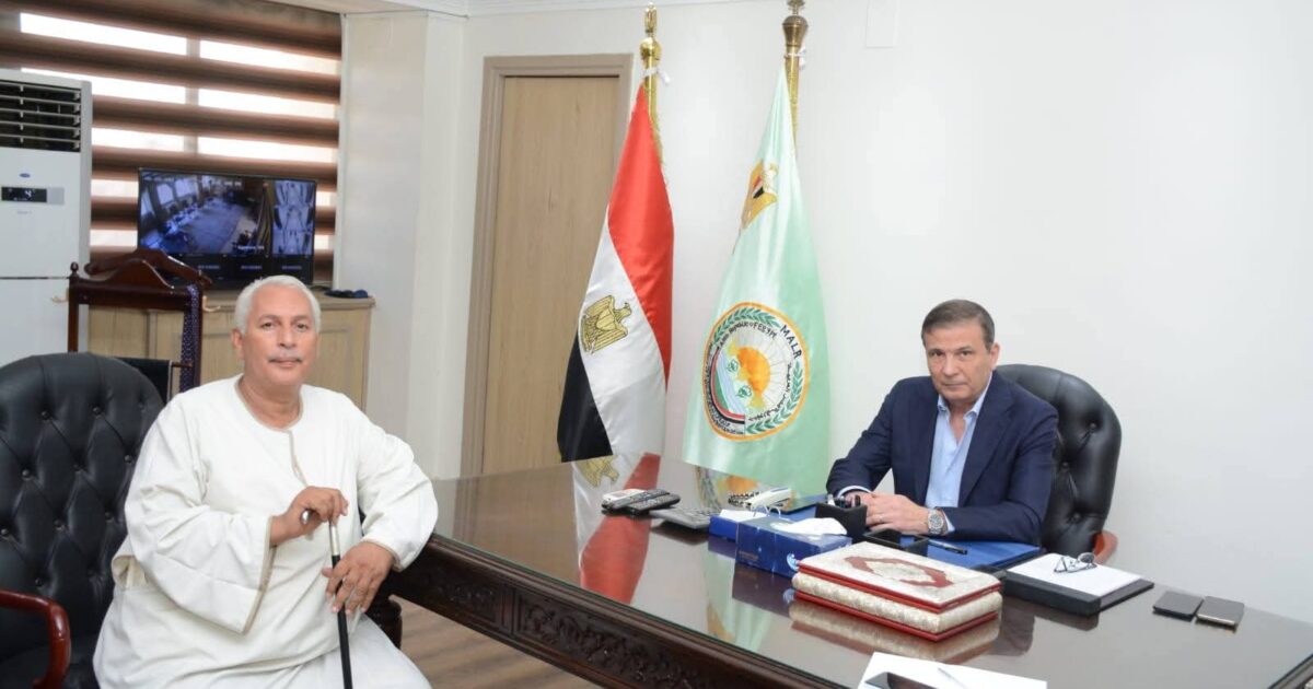 نقيب الفلاحين: يكشف تفاصيل لقائه بوزير الزراعة