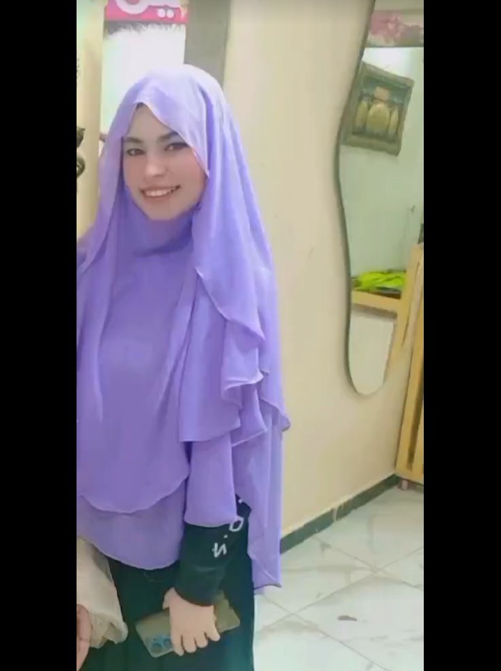 فستان زفاف تحول إلى كفن.. السويس تشيع 8 جثامين من أسرة واحدة في حادث قطار الشلوفة   فستان زفاف تحول إلى كفن.. السويس تشيع 8 جثامين من أسرة واحدة في حادث قطار الشلوفة
