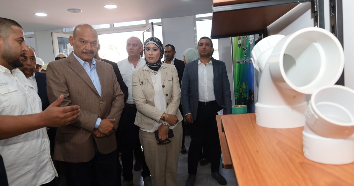 بالصور.. محافظ السويس من قلب السويس الجديدة: مشروعات عملاقة تدعم التنمية المتكاملة