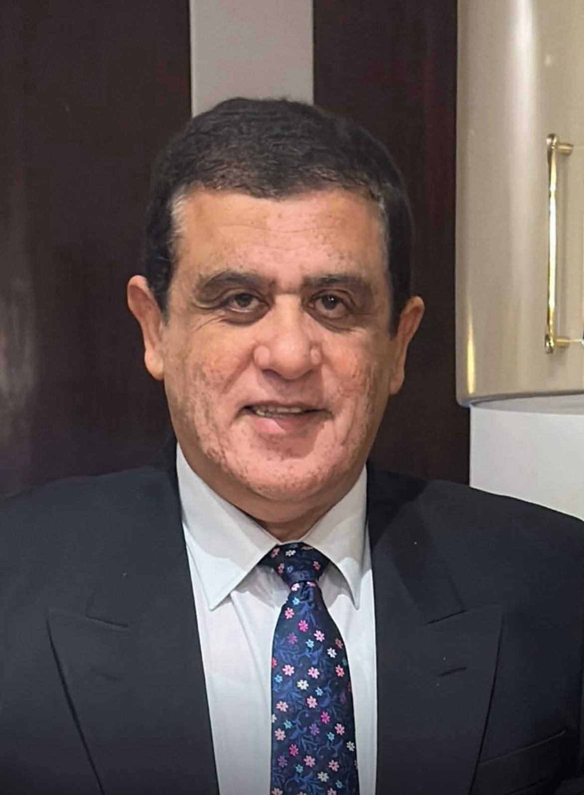 العلاقات الأمريكية الإيرانية بعد الحرب.. بين حسابات المصالح وإعادة رسم التوازنات قراءة تحليلية في رؤية المستشار أشرف عمر