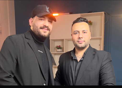 المخرج محمد زكريا يكشف كواليس مثيرة عن مسلم: “حياته كلها دايرة تريند ومسرحية” كتبت مروه حسن