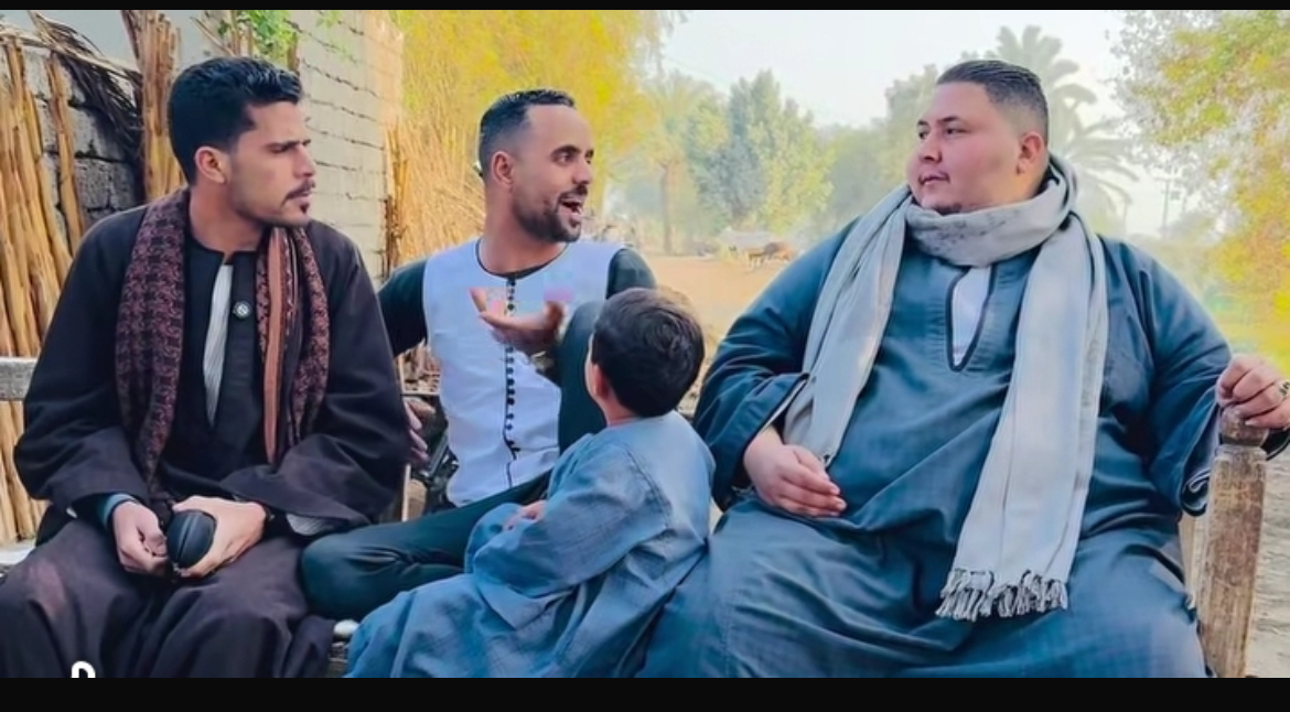 الإعلامى الدكتور مجدي كامل الهواري يكتب : من سمالوط إلى قلوب الملايين.. مجموعة شبابية تقدم الكوميديا الهادفة بروح صعيدية أصيلة