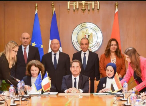 مصر وفرنسا توقعان 8 اتفاقيات جديدة لدعم الصحة والتعليم والصناعة الخضراء