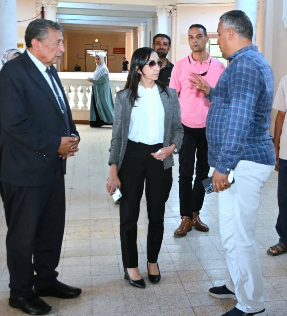 محافظ البحيرة تتابع انتظام امتحانات الثانوية العامة من داخل لجان دمنهور