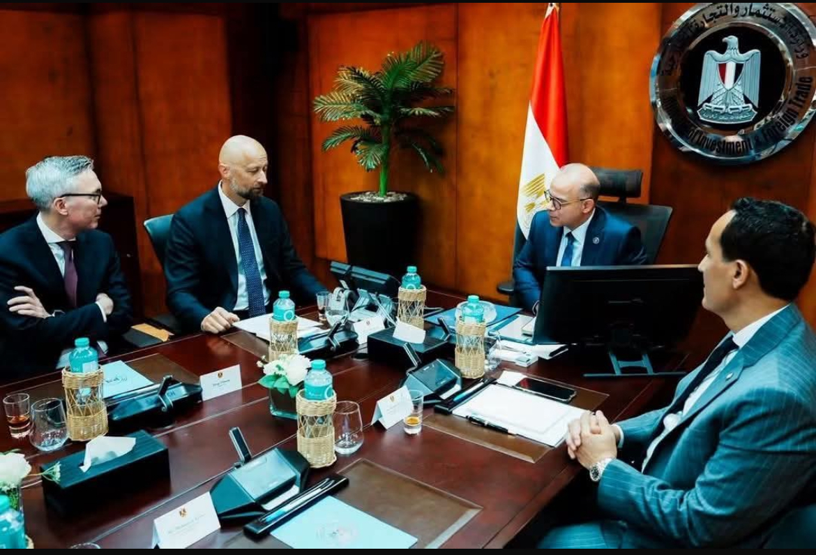 وزير الاستثمار والتجارة الخارجية يبحث مع "سكاتك" النرويجية ضخ استثمارات إضافية بـ 5 مليارات دولار