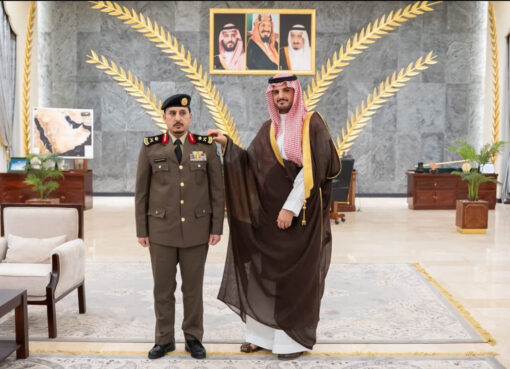 محافظ الطائف يقلد مدير شرطة المحافظة رتبته الجديدة