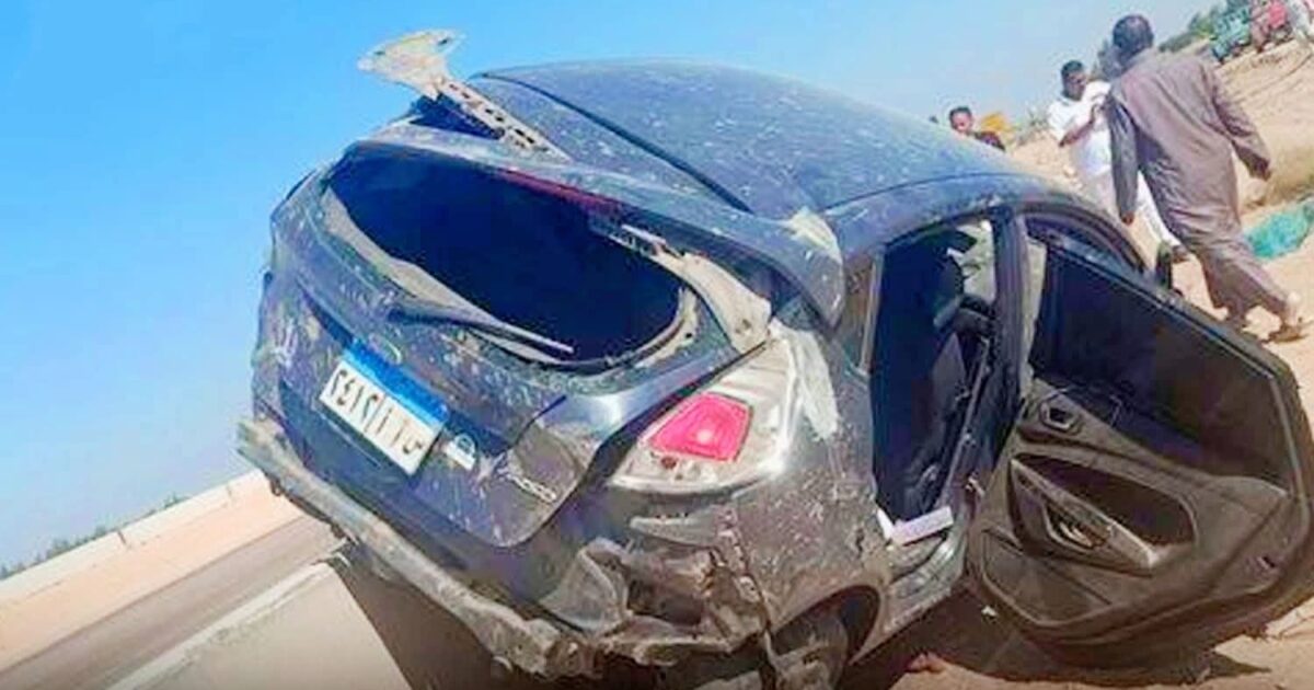 مصرع مأمور مركز إدفو في حادث مروع بطريق قفط القصير وإصابة ثلاثة من أفراد أسرته