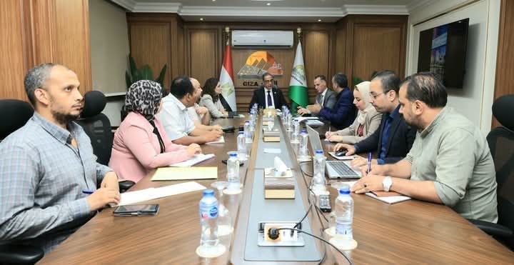 محافظ الجيزة يتابع جهود حي الوراق للارتقاء بالنظافة وإزالة الإشغالات ومشروعات التطوير
