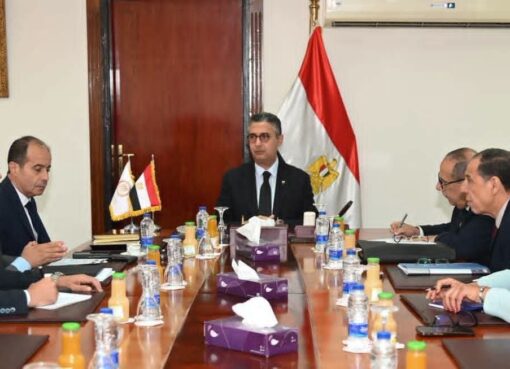وزير التموين : استكمال صرف باقي مستحقات مزارعي قصب السكر خلال الأسبوع المقبل