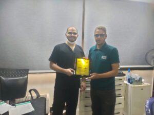 جريدة موطنى تكرم دكتور محمد مجدى على جهوده تجاه المرضى