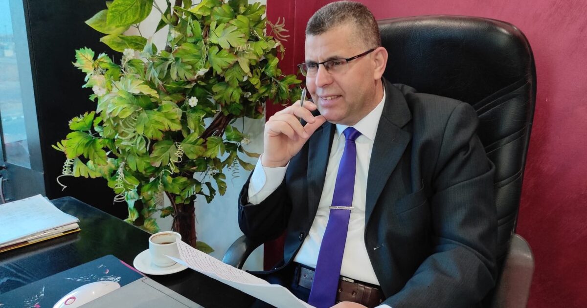 إمام الكوفة عمرو بن عبد الله