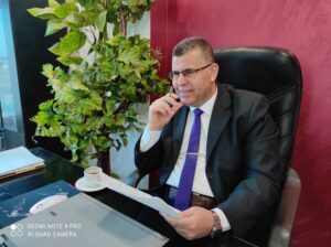 إمام الكوفة عمرو بن عبد الله
