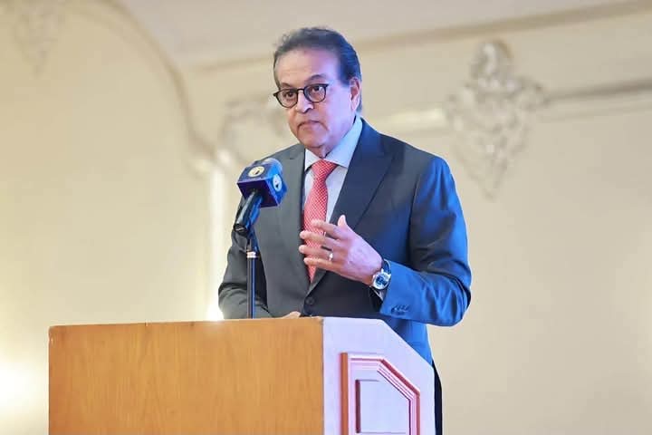 وزير الصحة يناقش تطوير المنظومة الصحية وبناء الإنسان المصري في حوار مفتوح مع حزب حماة وطن