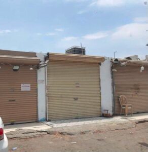 لحماية الأرواح والممتلكات أمانة محافظة جدة تُشعر المباني الآيلة للسقوط بمحيط سوق القوزين
