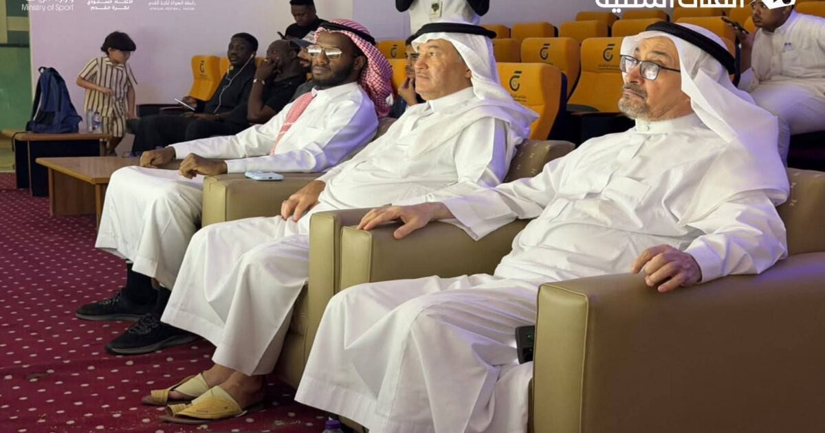 رابطة الهواة لكرة القدم بمكة المكرمة تجري مراسم قرعة بطولة الهواة للفئات السنية تحت (18) سنة