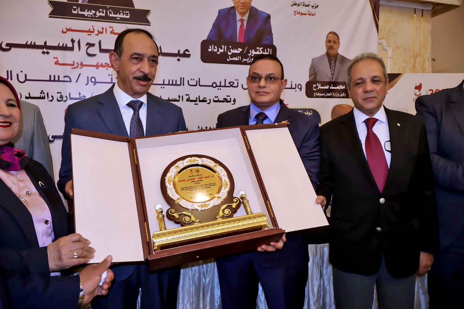 حماة الوطن بسوهاج ينظم ملتقى توظيف الشباب برعاية المحافظ وبحضور قيادات تنفيذية وبرلمانية