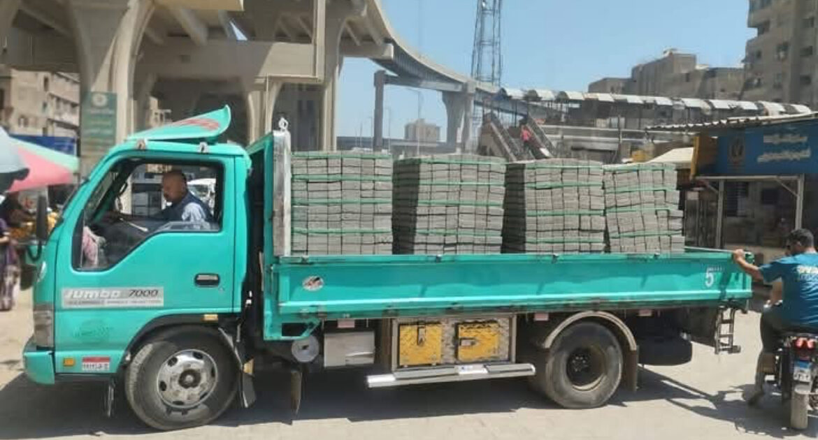 محافظ الجيزة يتابع أعمال رفع كفاءة كوبري مشاة همفرس ببولاق الدكرور