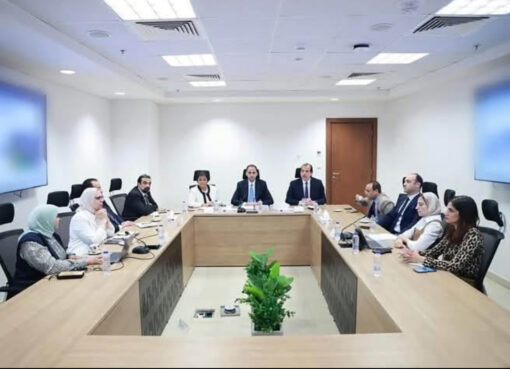 نائب وزير الصحة يترأس اجتماع لجنة تقييم أداء مديري ووكلاء مديريات الشؤون الصحية بالمحافظات