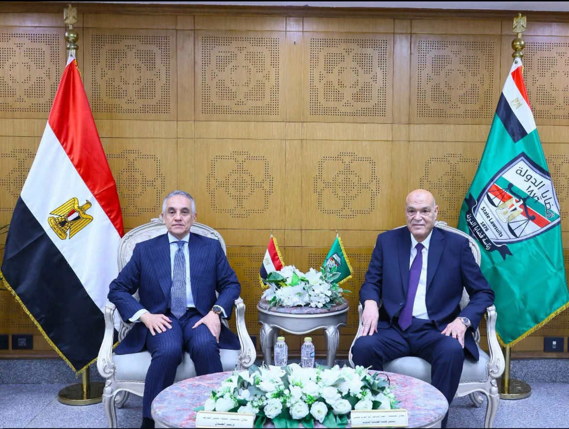 وزير العدل يزور هيئة قضايا الدولة لتهنئة رئيسها الجديد ويؤكد دعم تطوير منظومة العدالة