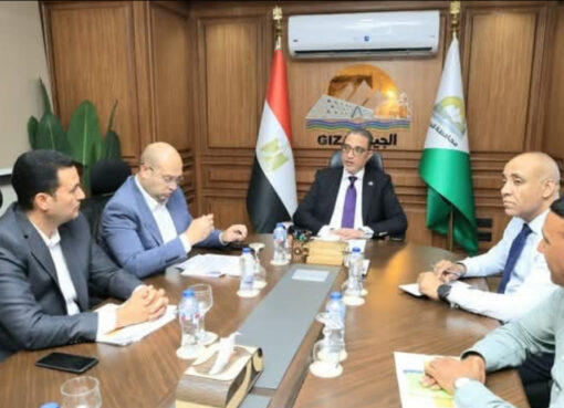الانصارى يتابع مشروعات وخطط العمل بالبدرشين.. ويكلف بدعم النظافة بالبدرشين بـ٩٥ عاملًا وتوفير المعدات