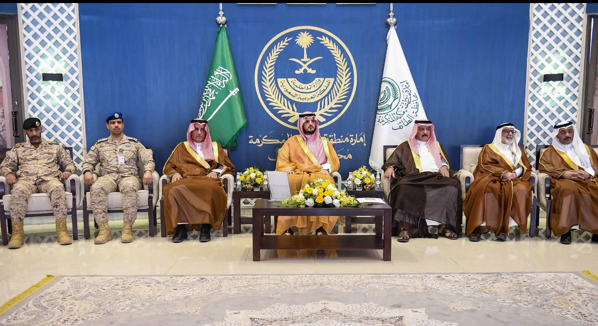 محافظ الطائف يكرّم الفائزين بجائزة الطائف للعمل التطوعي والمجتمعي في دورتها الثالثة