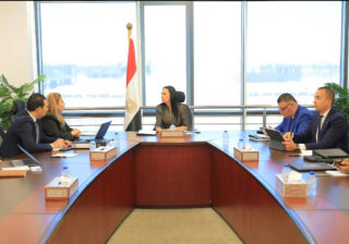 وزيرة التضامن الاجتماعي تتابع الخطة التنفيذية لصندوق دعم الصناعات الريفية والبيئية