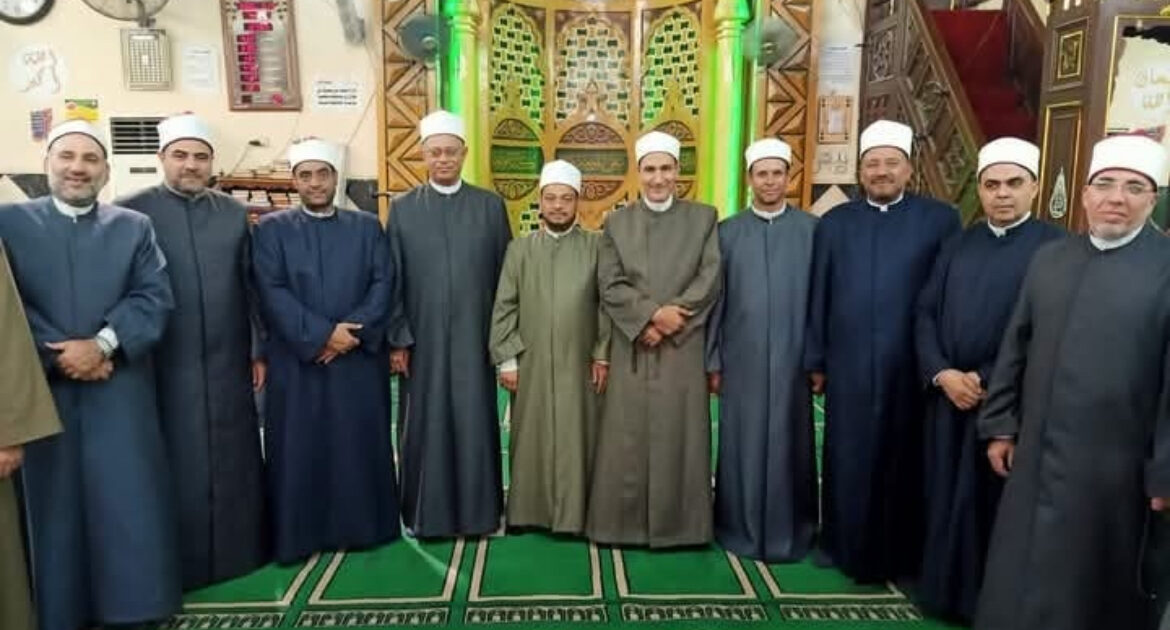الأوقاف تُسيِّر قافلة دعوية موسعة إلى مساجد إدارتي أوقاف شمال القاهرة وشمال شرق القاهرة