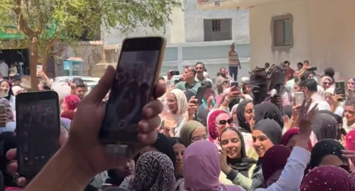 أين ذهبت أخلاقكم وأين ذهبت تربيتكم وأين ذهب دينكم يا طلاب الثانوية العامة