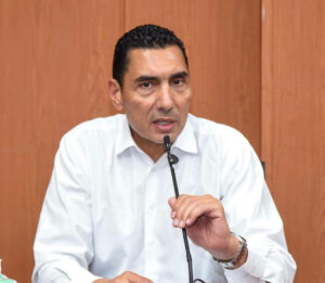 وزير الشباب والرياضة ومحافظ الإسكندرية يشهدان بداية احتفالية اليوم الرياضى العربى