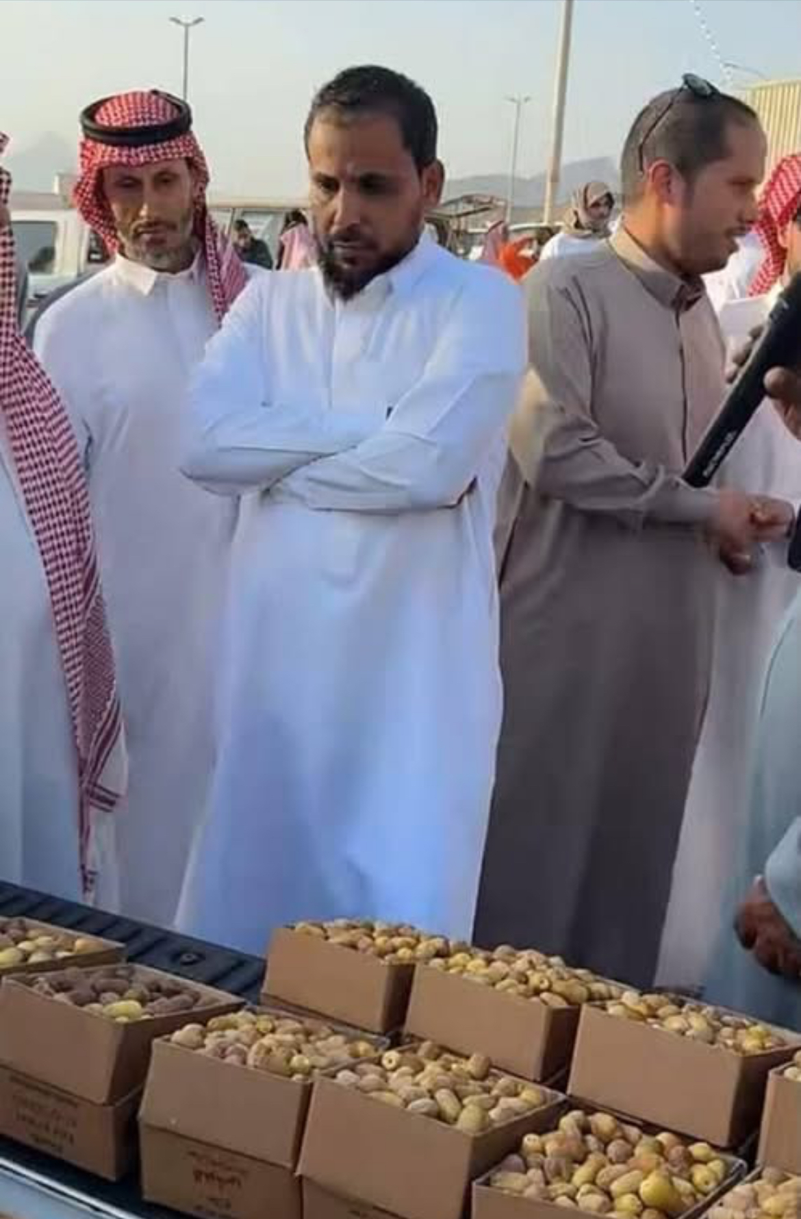 بيئة رابغ توضح إنطلاق موسم حراج التمور بمركز حجر لمدة عشرين يوماً