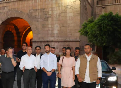 رئيس الجبل الأسود يزور القاهرة التاريخية.. ويشيد بجهود مصر في الحفاظ على تراثها الحضاري