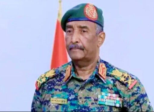 البرهان يتعهد بدحر الدعم السريع ومنع تكرار التجربة القاسية: القصاص لـ دماء الشعب واجب ولن نفرط فيه