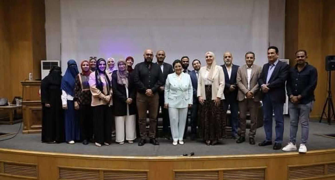 "الألفى " تشهد فعاليات اليوم العلمي لحديثي الولادة وتؤكد: إصلاح ملف حديثي الولادة استثمار في مستقبل مصر