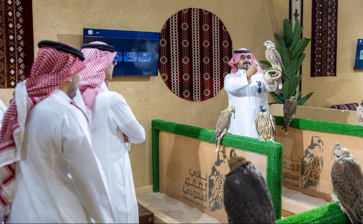 المزاد الدولي لمزارع إنتاج الصقور 2026 يربط المبيعات بمنافسات تصل جوائزها إلى 50 مليون ريال