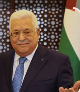 الرئيس الفلسطيني أبو مازن يحدد موعد الانتخابات التشريعية